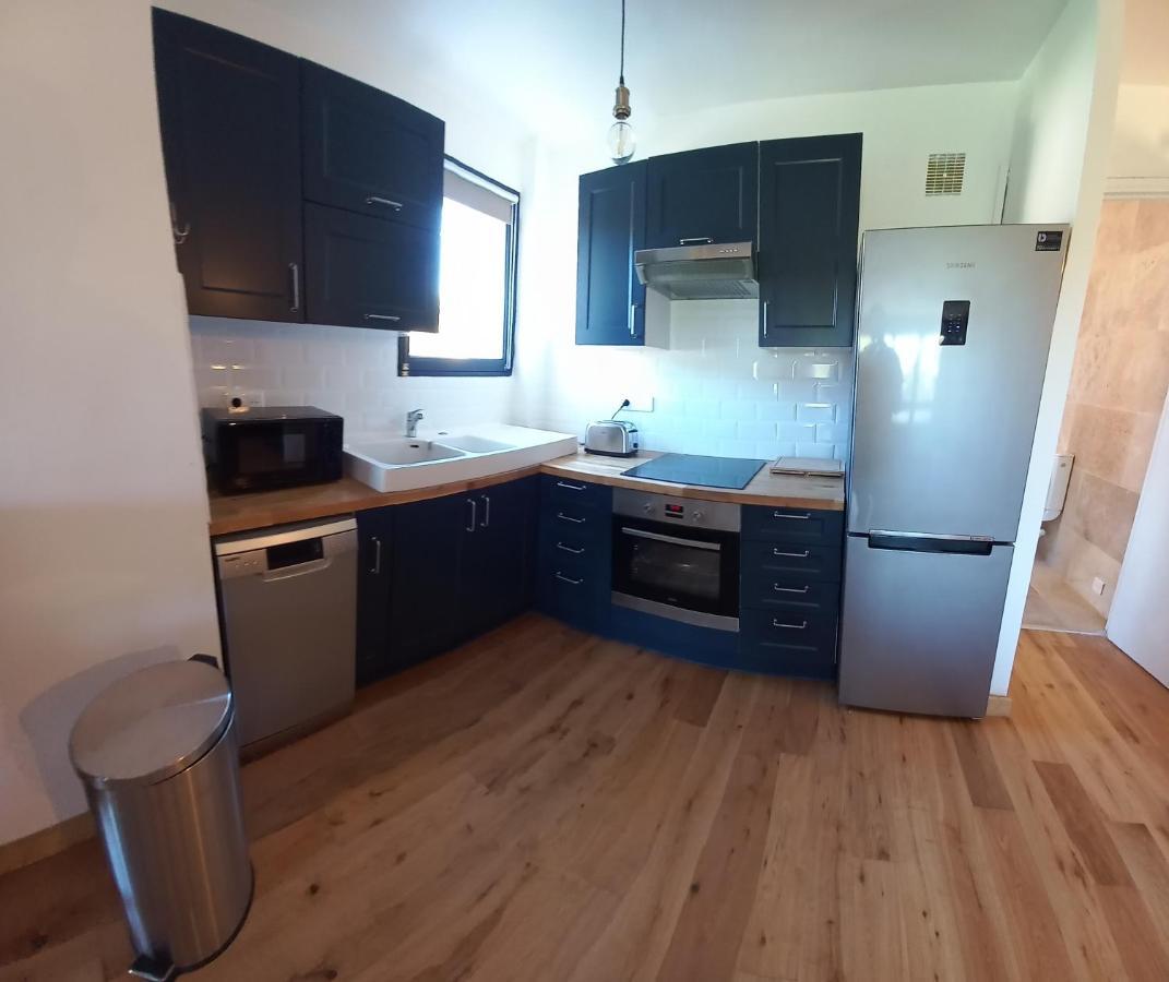 Loft Climatise "La Pinede", 50 M2, Tres Calme, 5 Mn A Pied Des Plages, Lit King Size Ла-Сейн-сюр-Мер Екстер'єр фото